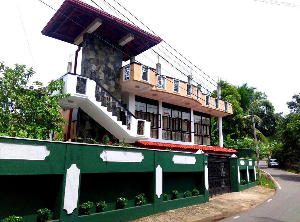 Basilico Homestay Kegalle Eksteriør billede